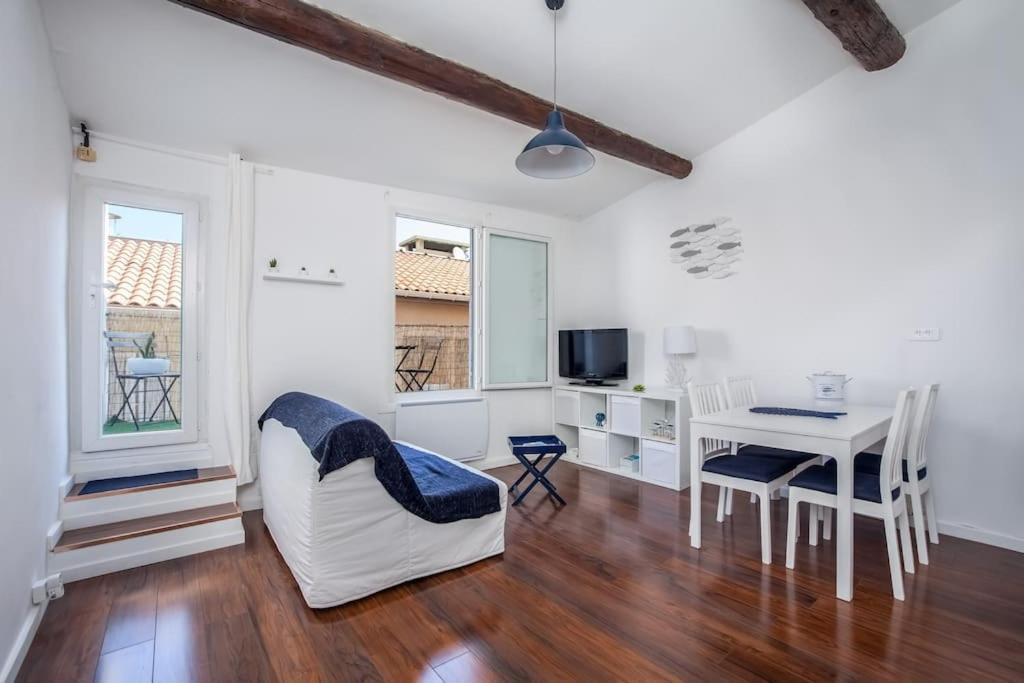 Au Coeur Du Panier Avec Terrasse 2 A 4 Personnes Climatisation Lägenhet Marseille Exteriör bild