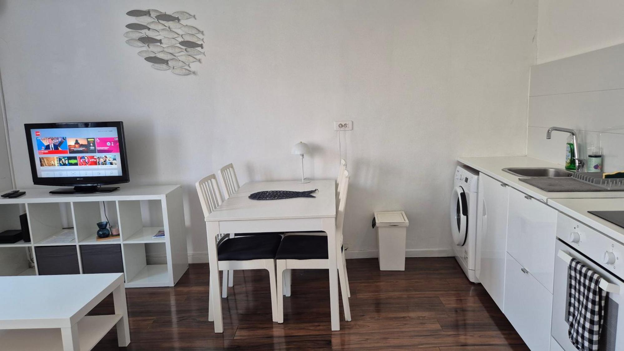 Au Coeur Du Panier Avec Terrasse 2 A 4 Personnes Climatisation Lägenhet Marseille Exteriör bild
